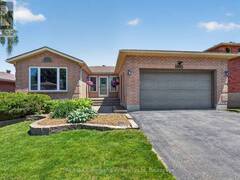 1005 DINA CRESCENT Midland Ontario, L4R 5C5