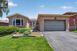 1005 DINA CRESCENT | Midland Ontario | Slide Image One