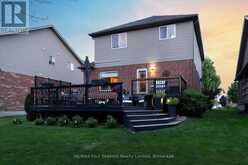 37 CHAMBERLAIN CRESCENT | Collingwood Ontario | Slide Image Thirty-two