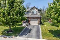 37 CHAMBERLAIN CRESCENT | Collingwood Ontario | Slide Image Thirty-nine
