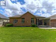 46 TRILLIUM CRESCENT | St. Marys Ontario | Slide Image Ten