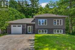 10 GLENROCK ROAD | McDougall Ontario | Slide Image Two