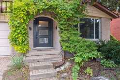 236 IRONWOOD ROAD | Guelph Ontario | Slide Image Two