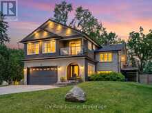 22 BAYCREST DRIVE | Barrie Ontario | Slide Image Two
