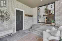22 BAYCREST DRIVE | Barrie Ontario | Slide Image Eight