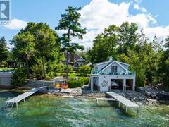153 CREIGHTON STREET S Atherley Ontario, L3V 6H7