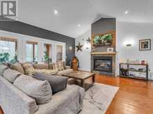 93 MAINHOOD'S ROAD | Huntsville Ontario | Slide Image One