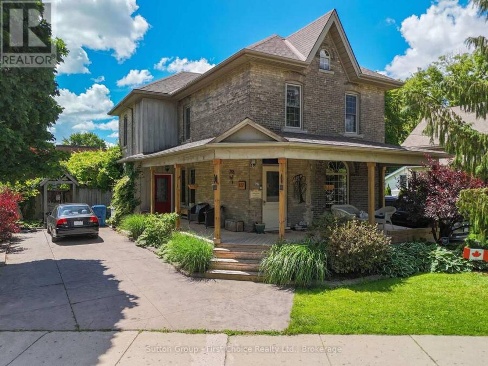 127 WEST GORE STREET, Stratford, Ontario N5A 1K2