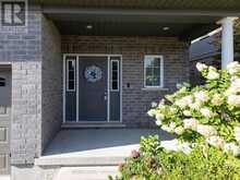 21 BROWN STREET | Stratford Ontario | Slide Image Four