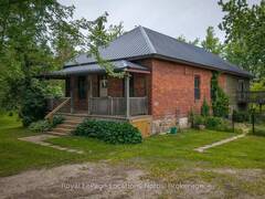 9038 COUNTY RD 91 ROAD Duntroon Ontario, L0M 1H0