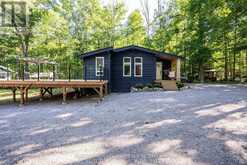 74 SLALOM DRIVE | Oro-Medonte Ontario | Slide Image Five
