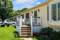 13 WATERGATE DRIVE | Goderich Ontario | Slide Image Three