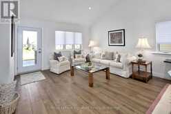 114 DOVE DRIVE W | Thornbury Ontario | Slide Image Twelve
