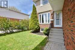 514 TENTH STREET | Collingwood Ontario | Slide Image Fourteen