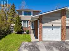 514 TENTH STREET | Collingwood Ontario | Slide Image Three