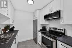 D7 - 163 EDGEHILL DRIVE | Barrie Ontario | Slide Image Eleven