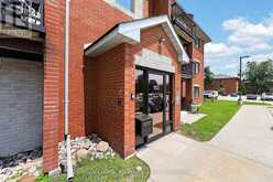 D7 - 163 EDGEHILL DRIVE | Barrie Ontario | Slide Image Two