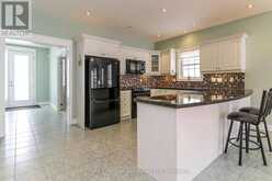 210 WYCLIFFE COVE | Tay Ontario | Slide Image Thirteen
