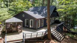 41 MILLER ISLAND | Gravenhurst Ontario | Slide Image Seven