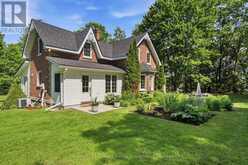 1515 NORTH SHORE ROAD | Haliburton Ontario | Slide Image Thirty-six