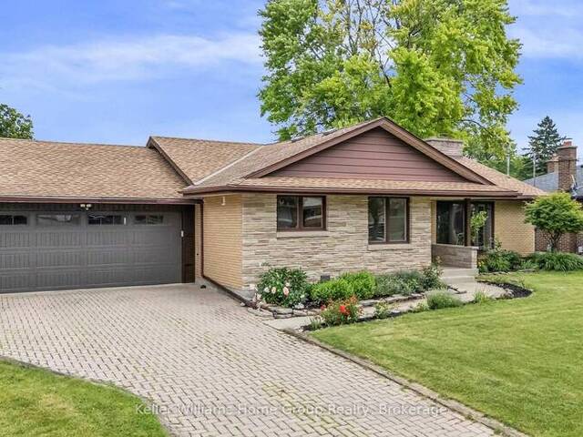 58 REYBURN AVENUE Kitchener Ontario, N2C 2B2 - 4 Bedrooms Home For Sale