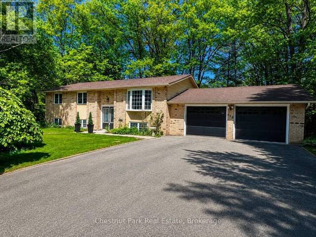 135 CHRISTOPHER AVENUE Wasaga Beach Ontario, L9Z 1S4 - 4 Bedrooms Home For Sale
