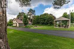 776227 10 HIGHWAY | Chatsworth Ontario | Slide Image Thirteen