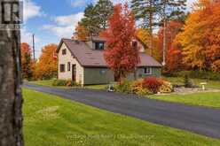 776227 10 HIGHWAY | Chatsworth Ontario | Slide Image Thirteen