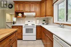 54 FAIRWAY CRESCENT | Wasaga Beach Ontario | Slide Image Fifteen