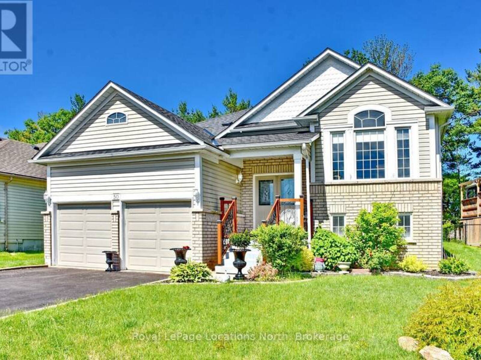 50 REGINA BOULEVARD, Wasaga Beach, Ontario L9Z 1M8