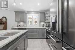 37 LAKE BREEZE DRIVE | Goderich Ontario | Slide Image Twelve