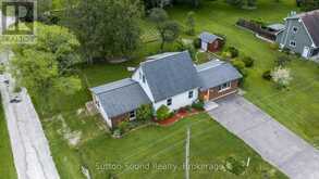 864 16TH STREET W | Owen Sound Ontario | Slide Image One