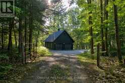 507 NORTH WASEOSA LAKE ROAD | Huntsville Ontario | Slide Image Thirty-seven