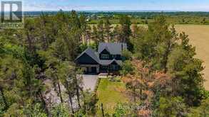 2946 92 COUNTY ROAD | Wasaga Beach Ontario | Slide Image Two