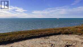 472 COAST DRIVE | Goderich Ontario | Slide Image One