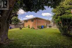 202 15TH AVENUE | Hanover Ontario | Slide Image Thirty-four
