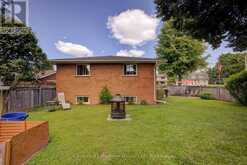 202 15TH AVENUE | Hanover Ontario | Slide Image Thirty-five