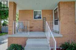 202 15TH AVENUE | Hanover Ontario | Slide Image Five