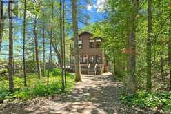 1277 & 1279 WOODLAND DRIVE | Gravenhurst Ontario | Slide Image One