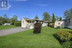 13 WHITE PINES TRAIL | Wasaga Beach Ontario | Slide Image One