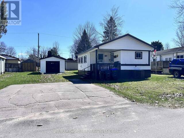 3 NORTHLAND ROAD Midland Ontario, L4R 0B9 - 2 Bedrooms Home For Sale