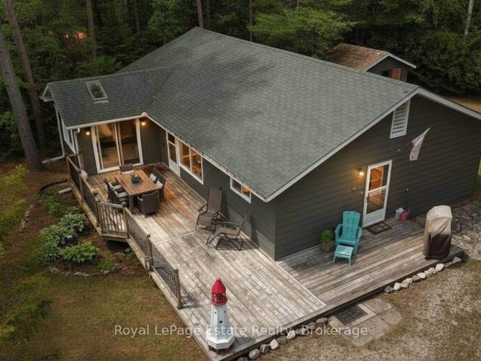 234 OGIMAH ROAD, Sauble Beach, Ontario N0H 2G0