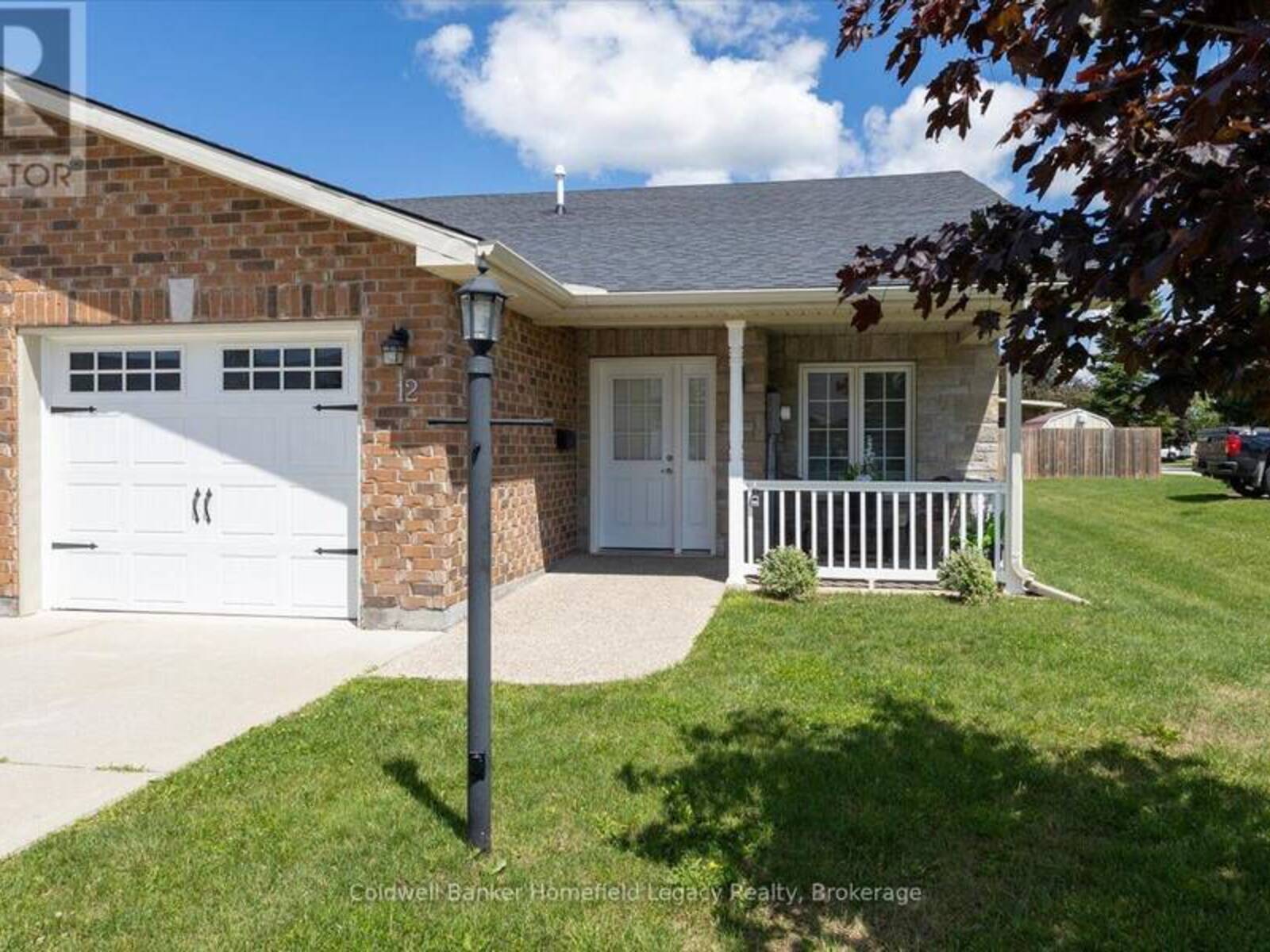 12 DEVON DRIVE E, Exeter, Ontario N0M 1S3
