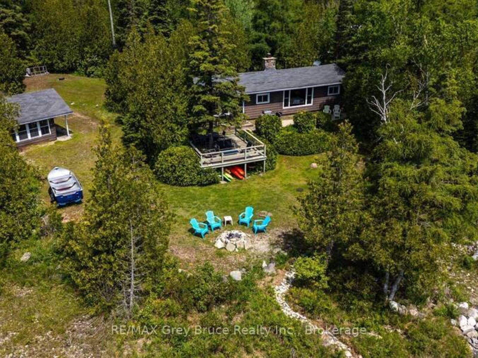 594 WARNER BAY ROAD, Tobermory, Ontario N0H 2R0
