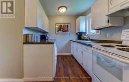 393 SECOND STREET | Collingwood Ontario | Slide Image Nine