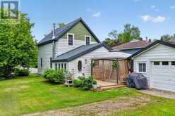 21 LAKEVIEW AVENUE W | Kearney Ontario | Slide Image Five