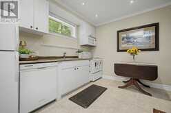 43 MAPLE ST | Rosseau Ontario | Slide Image Thirty-four