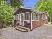1007 LEECH LAKE POINT ROAD | Bracebridge Ontario | Slide Image Four