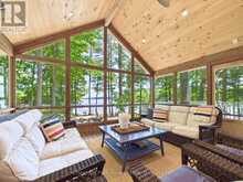 51 TAYLOR ISLAND | Gravenhurst Ontario | Slide Image Eleven