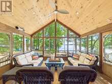 51 TAYLOR ISLAND | Gravenhurst Ontario | Slide Image Twelve